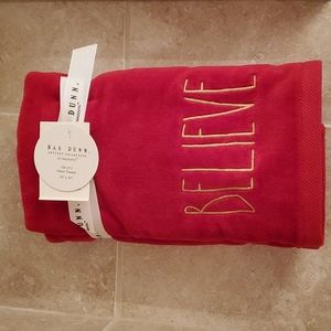 Rae Dunn Christmas Set of Two Hand Towels Believe